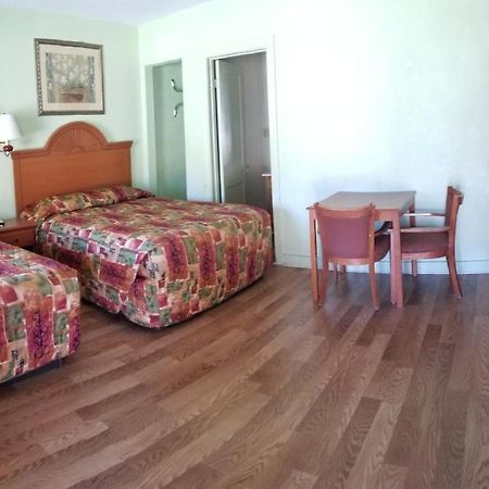Budget Inn Magnolia Buitenkant foto